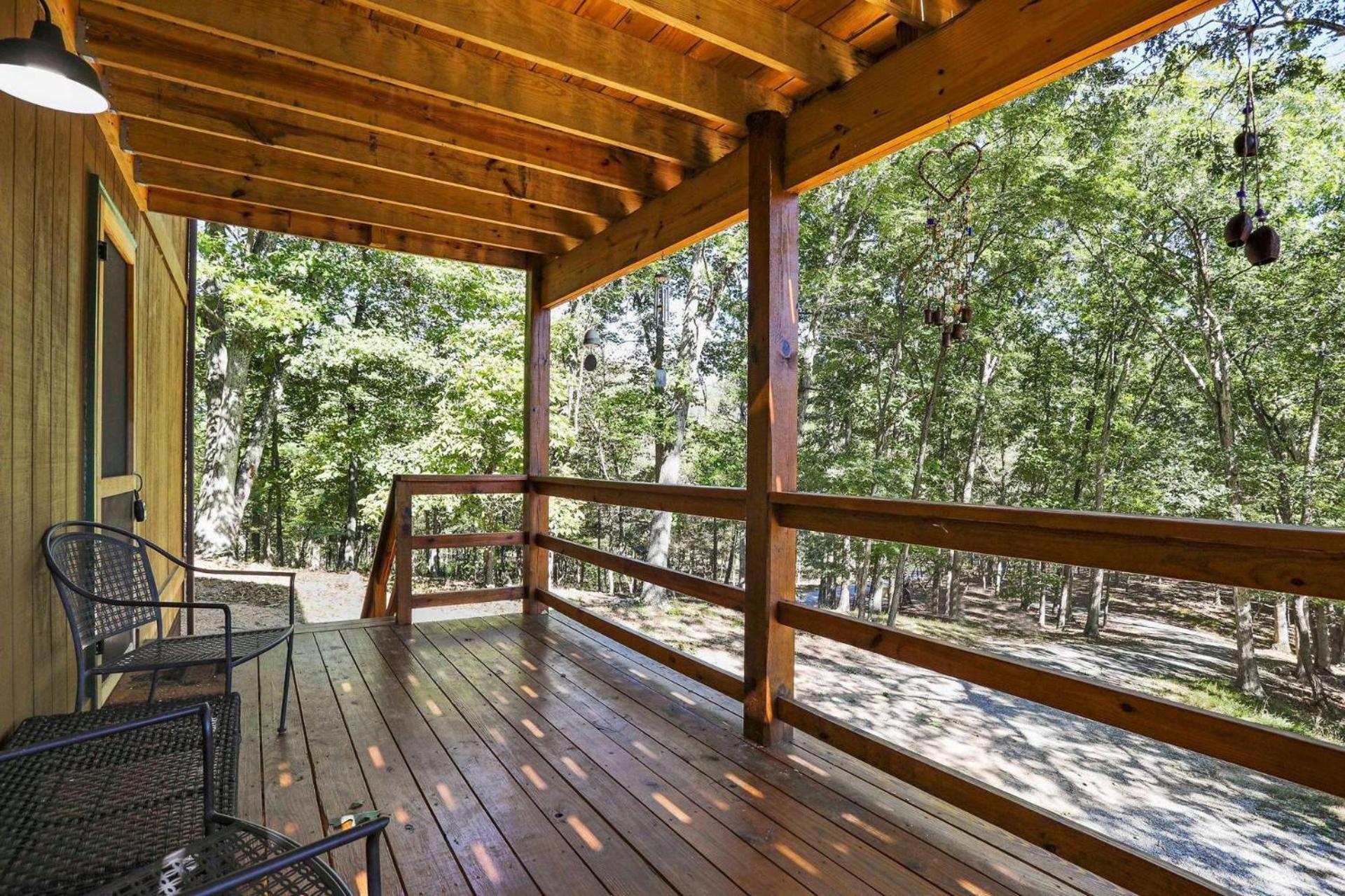 Camp Dancing Bears -Classic Retreat Morton Grove Exterior photo